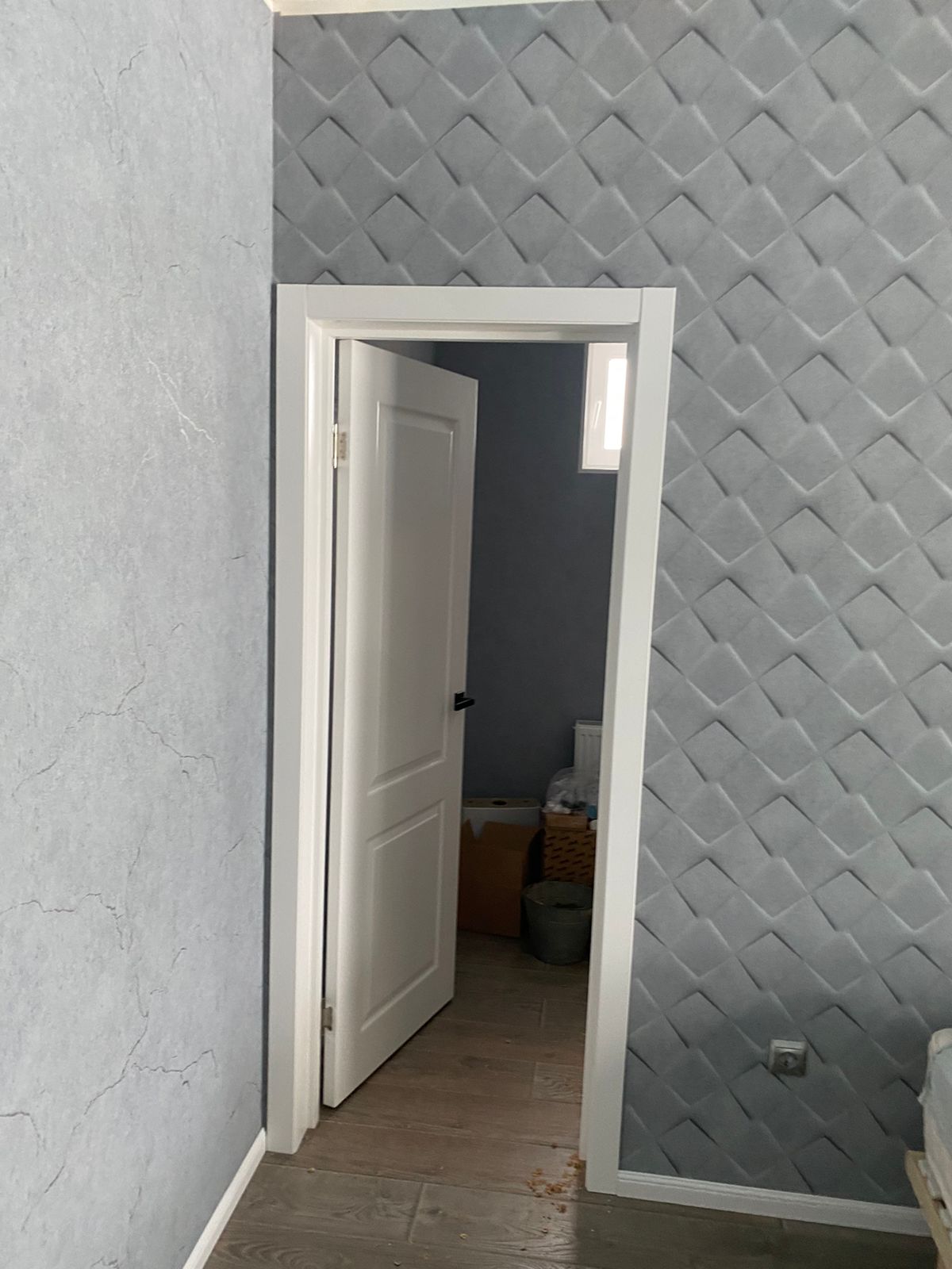 Дверь межкомнатная белая