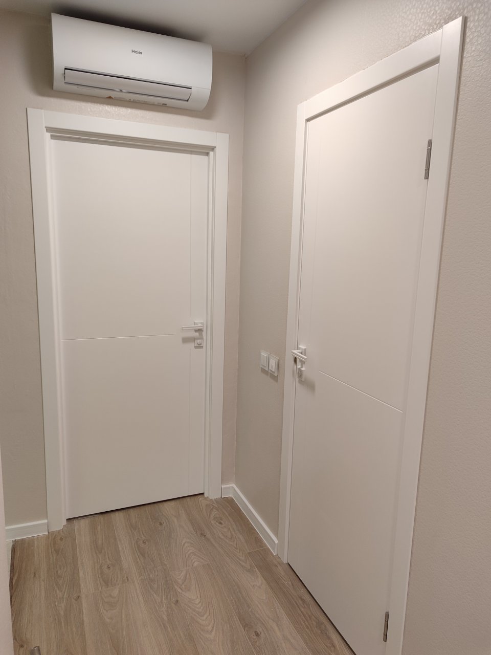 Дверь межкомнатная белая