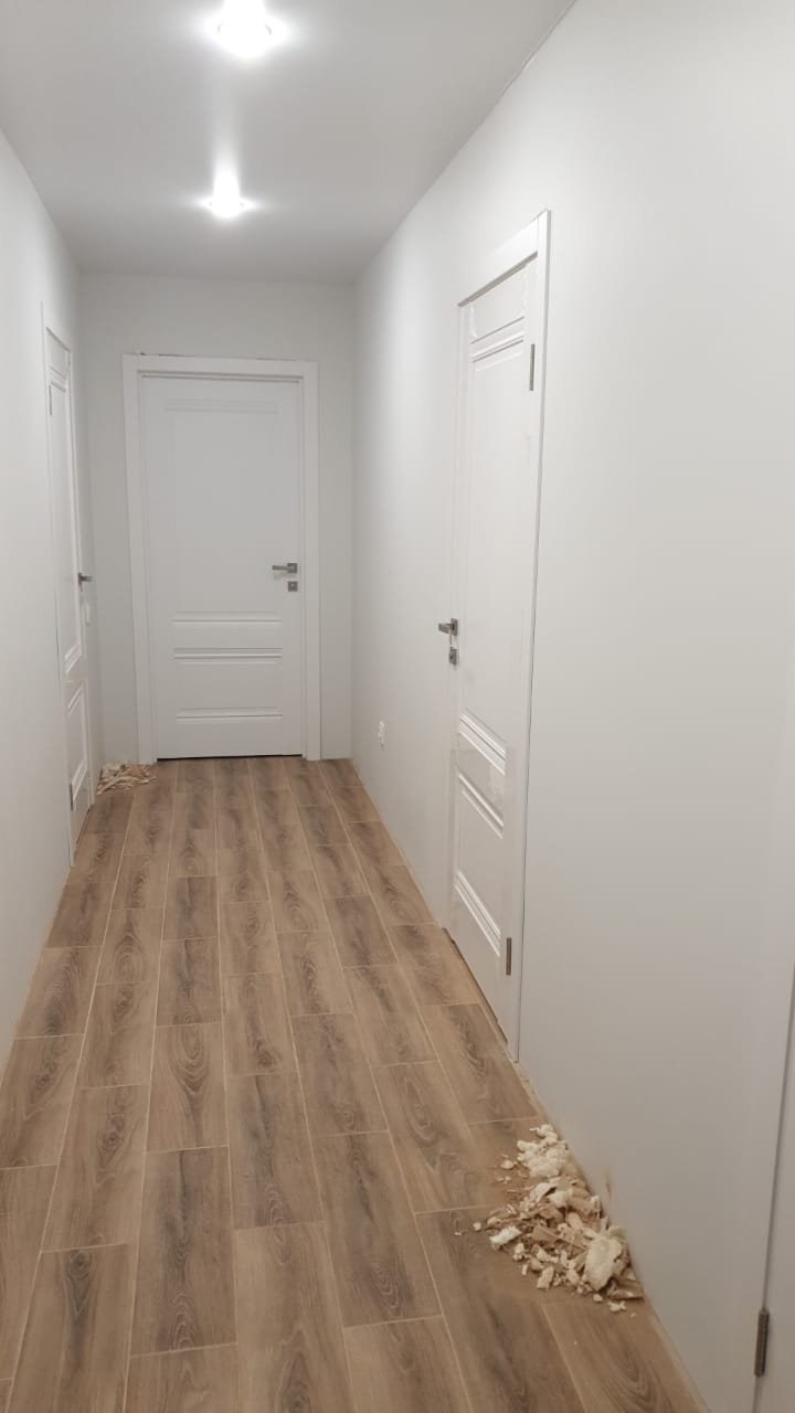 Дверь межкомнатная белая